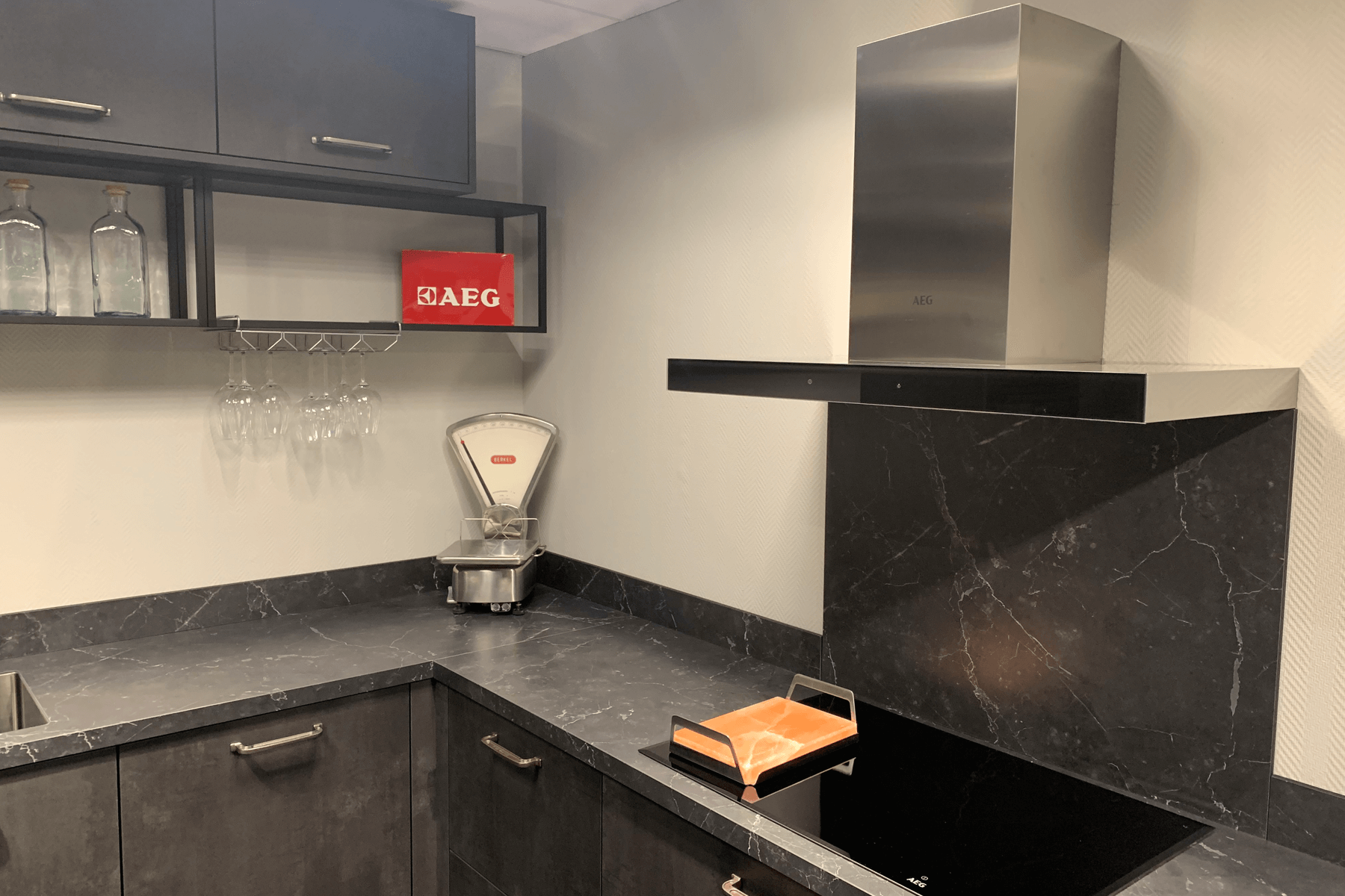 AEG KEUKENAPPARATUUR