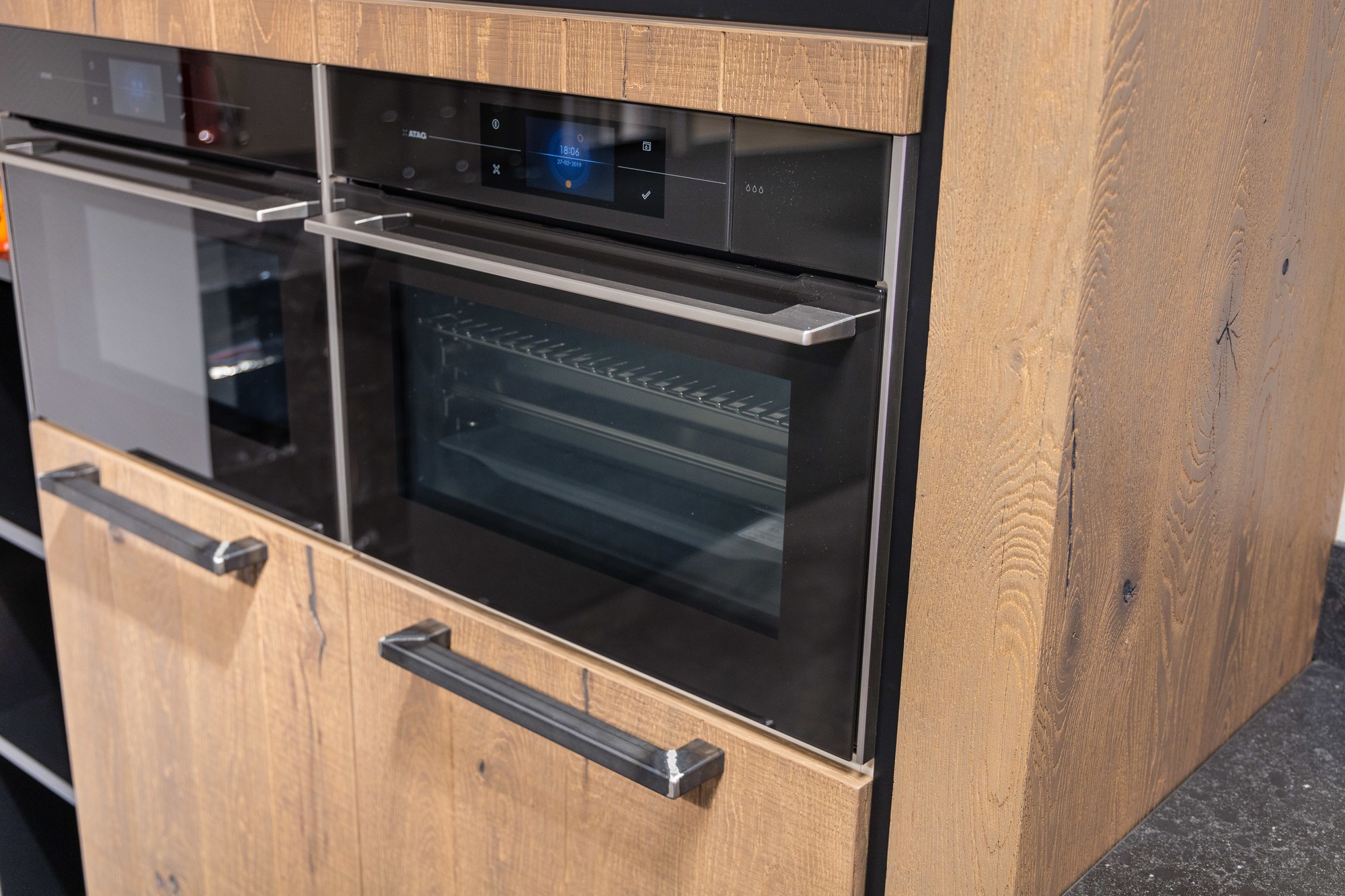 Neff 2 combi-magnetrons blok 2